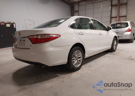 2016 Toyota Camry Le from USA, damaged, VIN 4T1BF1FK0GU208271